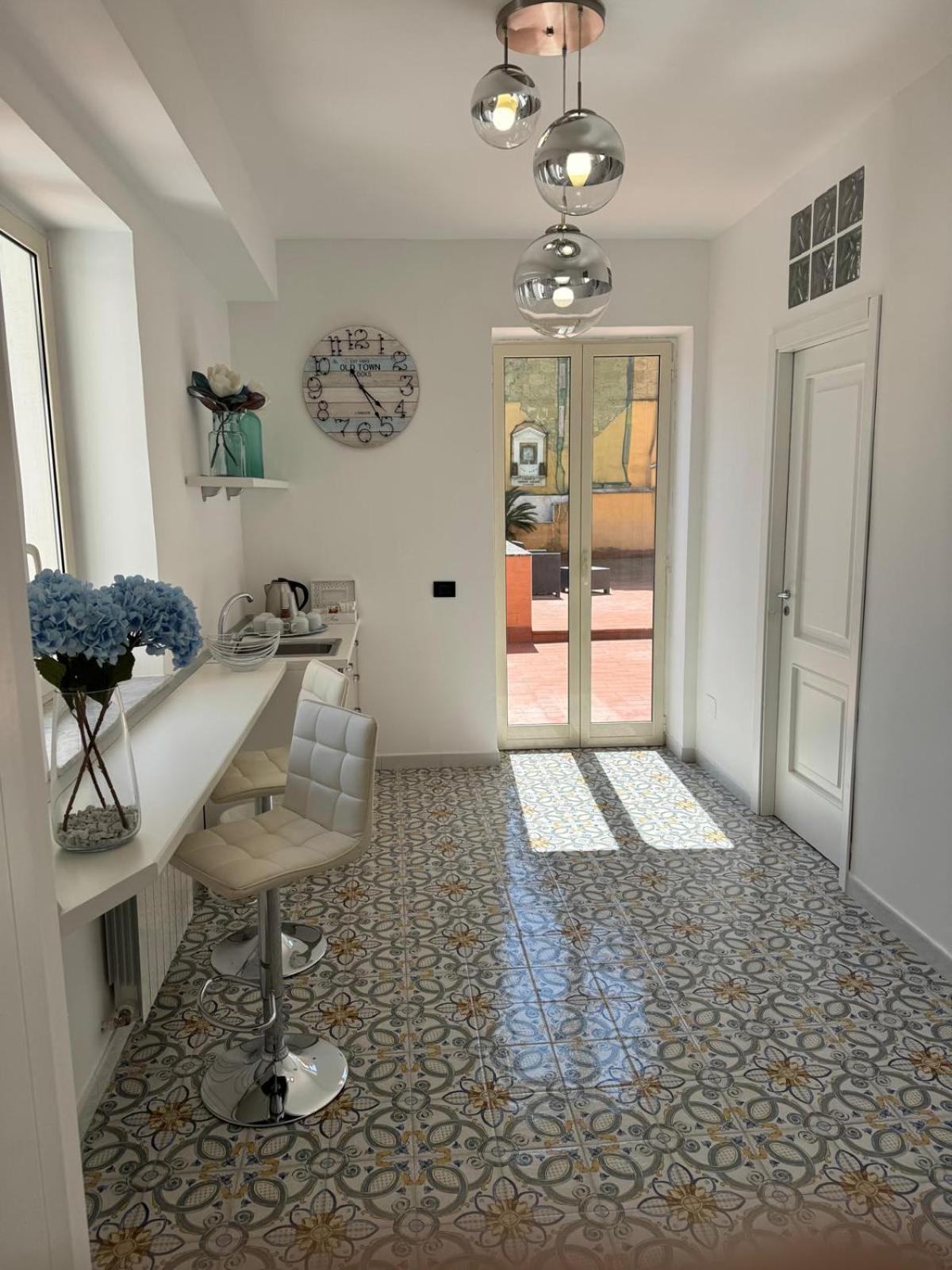 Suite & Luxury Rooms Palazzo Diomede Carafa Napoli Bagian luar foto